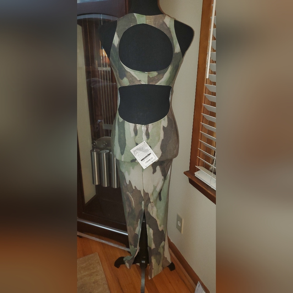 NWT Ramona LaRue Dress - Picture 3 of 13